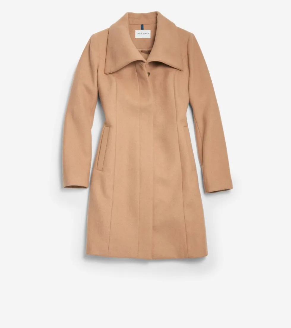 womens-convertible-collar-butt-IwTJSNmC-1.webp Clearance Cole Haan Women's Convertible Collar Button-Up Coat Camel